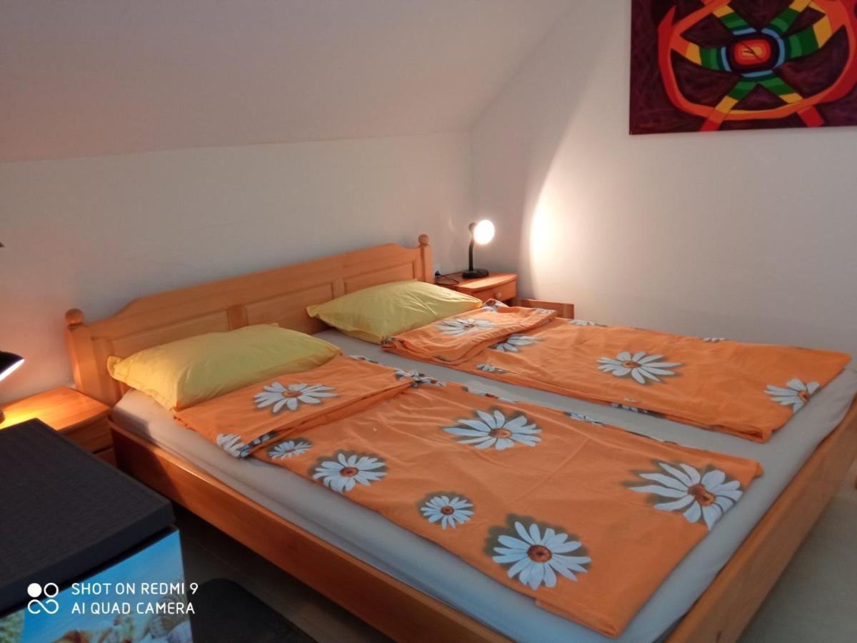 Studio Teo Pomorie Apartment Exterior photo